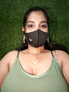 Snapshot of Nithyatamil chatting on 02.08.26 Nithyatamil online show from 02.08.26