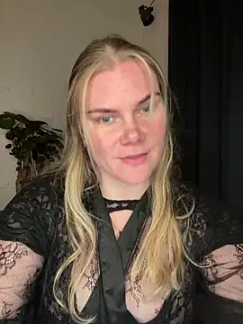 SexyBlondJoanna online show from 02.24.26