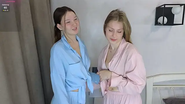 TessieNoffsinger online show from 04.09.26