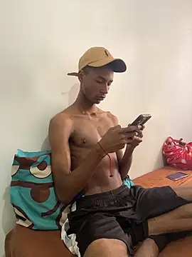 Snapshot of twink_gabrielll chatting on 05.05.26 twink gabrielll online show from 05.05.26