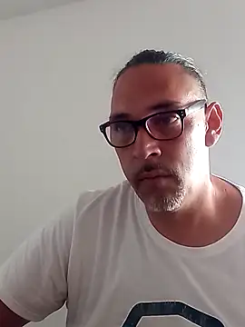 Snapshot of Big_vittollo chatting on 02.15.26 Big vittollo online show from 02.15.26