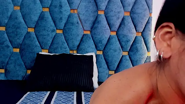 Snapshot of Michel_fitnes chatting on 02.16.26 Michel fitnes online show from 02.16.26