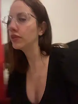 LolaSB online show from 04.11.26