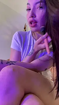 GiannaMagari online show from 02.05.26