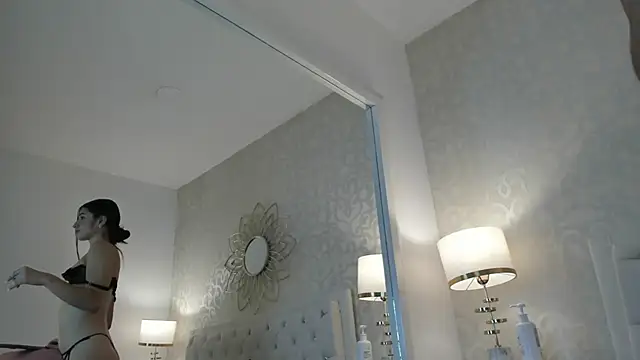 Snapshot of camile_carter chatting on 02.20.26 camile carter online show from 02.20.26