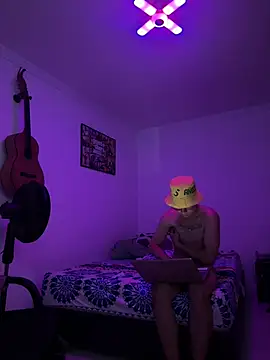 BabyAzz19 online show from 01.11.26