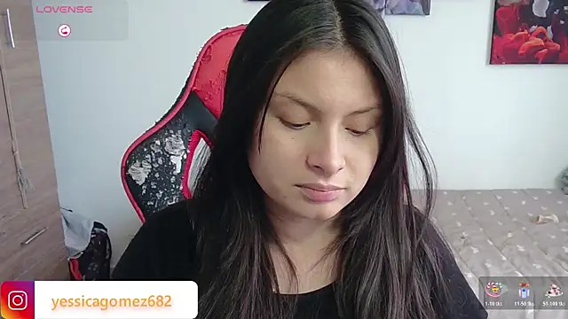 Snapshot of yessica_gomez01 chatting on 01.18.26 yessica gomez01 online show from 01.18.26