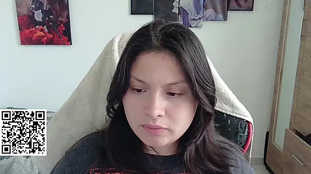 yessica gomez01 online show from 04.10.26