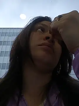 Snapshot of yessica_gomez01 chatting on 05.13.26 yessica gomez01 online show from 05.13.26