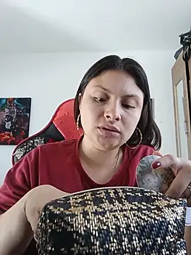 Snapshot of yessica_gomez01 chatting on 05.23.26 yessica gomez01 online show from 05.23.26