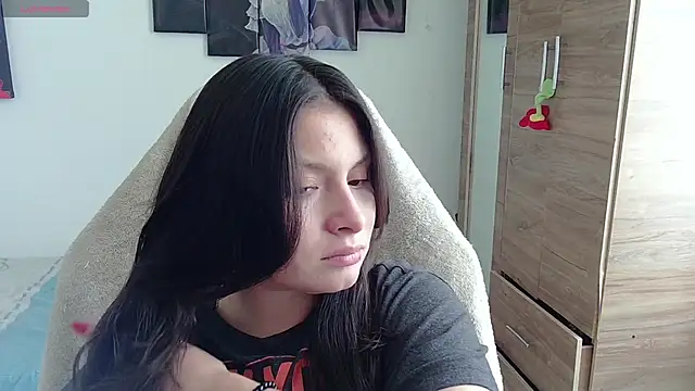 Snapshot of yessica_gomez01 chatting on 06.02.26 yessica gomez01 online show from 06.02.26