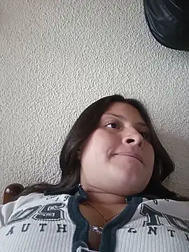 Snapshot of yessica_gomez01 chatting on 06.16.26 yessica gomez01 online show from 06.16.26