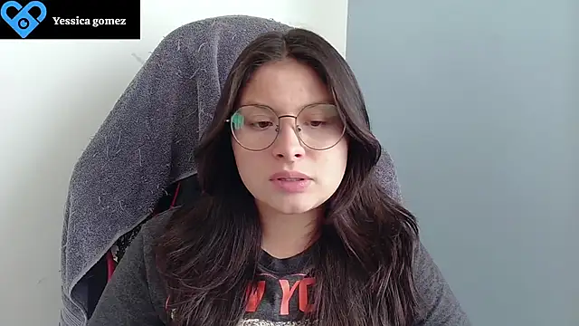 Snapshot of yessica_gomez01 chatting on 06.20.26 yessica gomez01 online show from 06.20.26