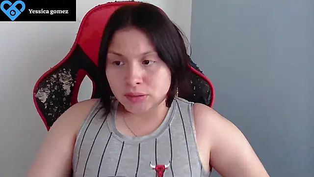 Snapshot of yessica_gomez01 chatting on 06.21.26 yessica gomez01 online show from 06.21.26