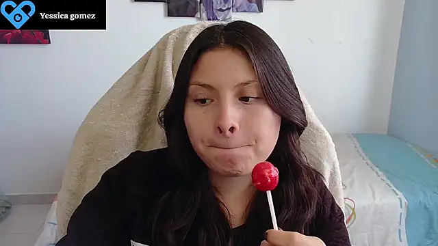 Snapshot of yessica_gomez01 chatting on 07.01.26 yessica gomez01 online show from 07.01.26