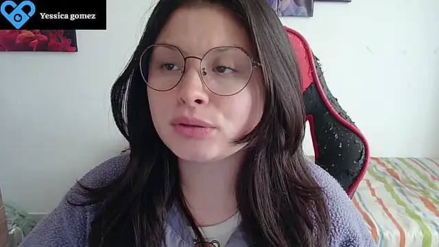 Snapshot of yessica_gomez01 chatting on 07.14.26 yessica gomez01 online show from 07.14.26
