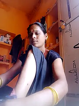 Snapshot of mabimi_sexe chatting on 04.26.26 mabimi sexe online show from 04.26.26