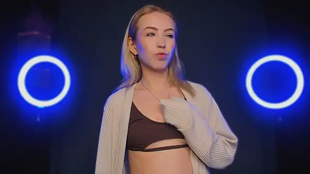 Moon Silk online show from 01.14.26