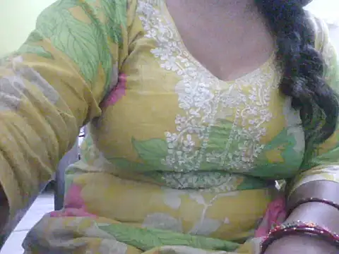 Snapshot of mohini_bhabhi chatting on 05.16.26 mohini bhabhi online show from 05.16.26
