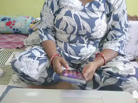 Snapshot of mohini_bhabhi chatting on 07.19.26 mohini bhabhi online show from 07.19.26