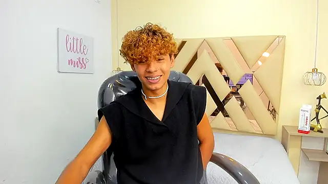 Anyelo Twink online show from 01.31.26