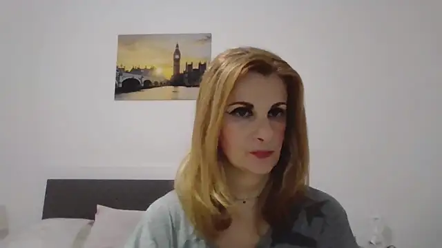 Clara1986 online show from 04.05.26