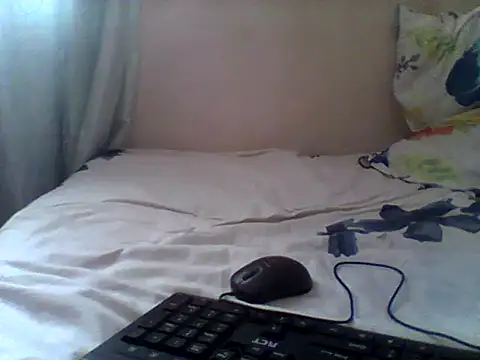 Snapshot of handsomeguy02 chatting on 07.15.26 handsomeguy02 online show from 07.15.26