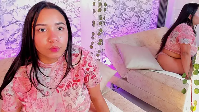 Snapshot of soffi_joness23 chatting on 01.13.26 soffi joness23 online show from 01.13.26