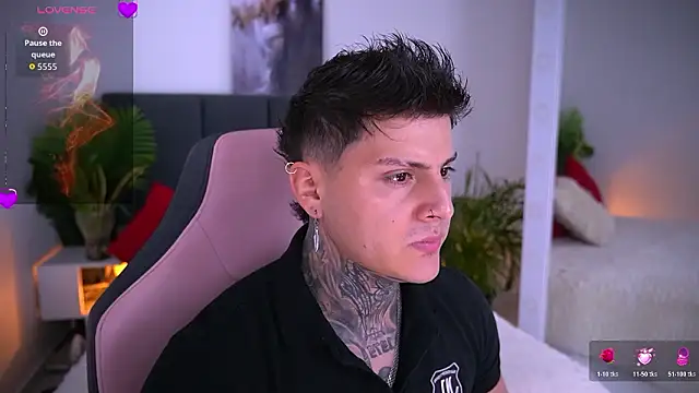 Snapshot of goldenatlasX chatting on 02.23.26 goldenatlasX online show from 02.23.26