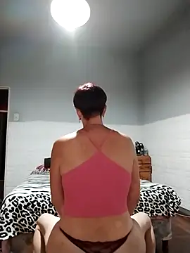 Snapshot of Juguetonafogosa5 chatting on 02.02.26 Juguetonafogosa5 online show from 02.02.26