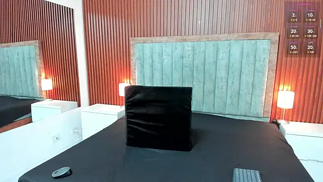 Arianaa Cooper  online show from 02.07.26