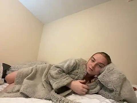 Bayleighjohnson18 online show from 01.14.26