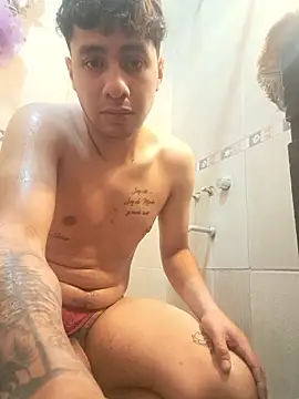 Snapshot of demm1429 chatting on 01.11.26 demm1429 online show from 01.11.26