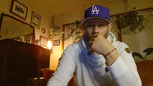 Snapshot of marcus_graves_13 chatting on 01.13.26 marcus graves 13 online show from 01.13.26