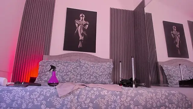 Naia-Nore online show from 02.28.26