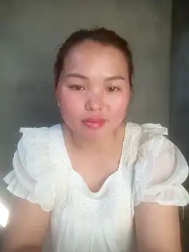 Snapshot of Savi-cute chatting on 01.17.26 Savi-cute online show from 01.17.26