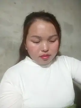 Snapshot of Savi-cute chatting on 02.23.26 Savi-cute online show from 02.23.26