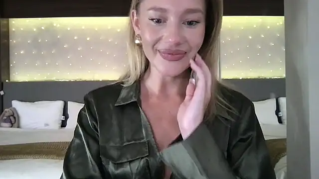 Stella muse online show from 03.31.26