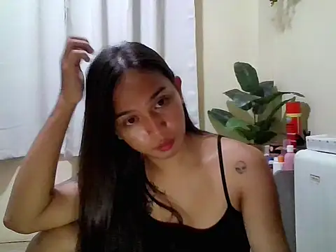 Snapshot of LOVELYMAYUMIE chatting on 05.12.26 LOVELYMAYUMIE online show from 05.12.26