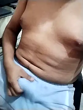 Snapshot of lovepirate009 chatting on 02.03.26 lovepirate009 online show from 02.03.26