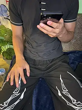 Snapshot of urfuckbunny chatting on 04.18.26 urfuckbunny online show from 04.18.26