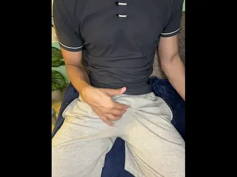 Snapshot of urfuckbunny chatting on 04.19.26 urfuckbunny online show from 04.19.26