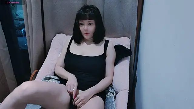 Mia-zhan online show from 02.13.26