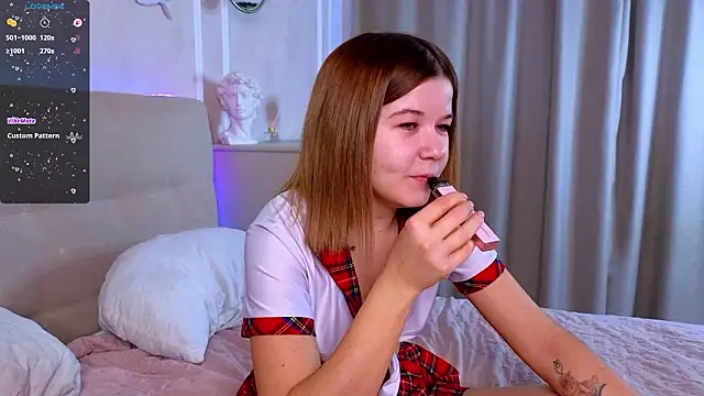 Snapshot of _Doll_Face_ chatting on 01.14.26 Doll Face online show from 01.14.26