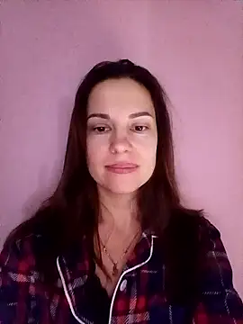 Snapshot of She-Moon chatting on 01.15.26 She-Moon online show from 01.15.26