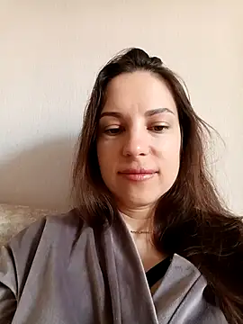 Snapshot of She-Moon chatting on 04.20.26 She-Moon online show from 04.20.26