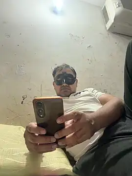 Snapshot of mastcopule chatting on 03.26.26 mastcopule online show from 03.26.26