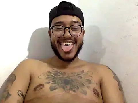 Snapshot of Tito_12_ chatting on 01.18.26 Tito 12 online show from 01.18.26