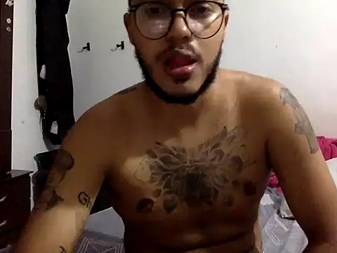 Snapshot of Tito_12_ chatting on 03.03.26 Tito 12 online show from 03.03.26