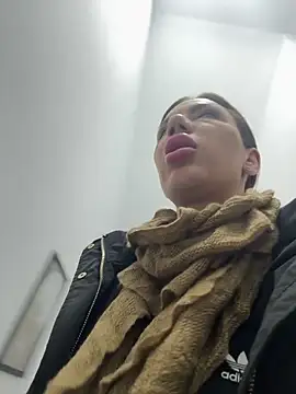 Missolevelvet online show from 02.15.26